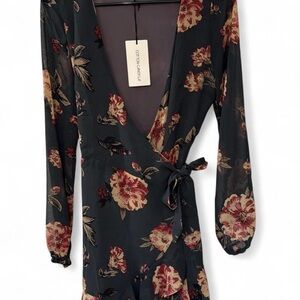 Cotton Candy La Long Sleeve Wrap Dress NWT Size Medium